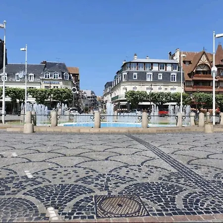 Super Appartement En Plein Coeur De Deauville Extérieur photo